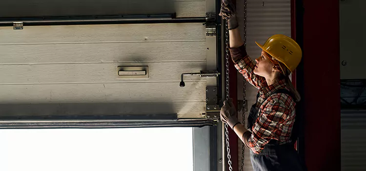 Addressing Common Garage Door Stoppage Issues in Jacksonville, NC